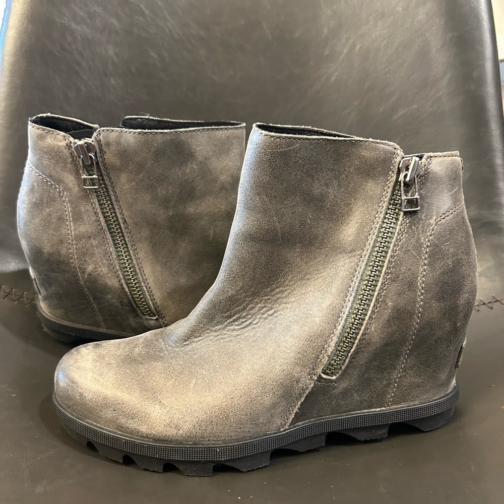 Sorel ankle boots
